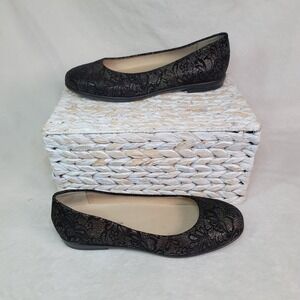 SAS Scenic Floral Lace Look Ballet Flats Black Suede Size 9.5 N Whimsigoth